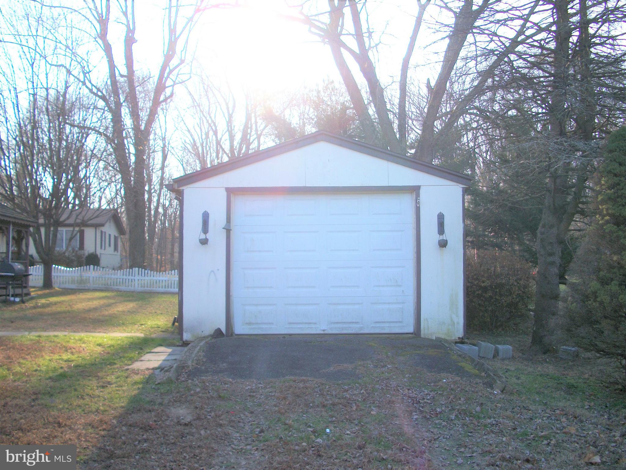 1047 Old Philadelphia Road Aberdeen, MD 21001 - Photo 13 of 19 Detached Garage
