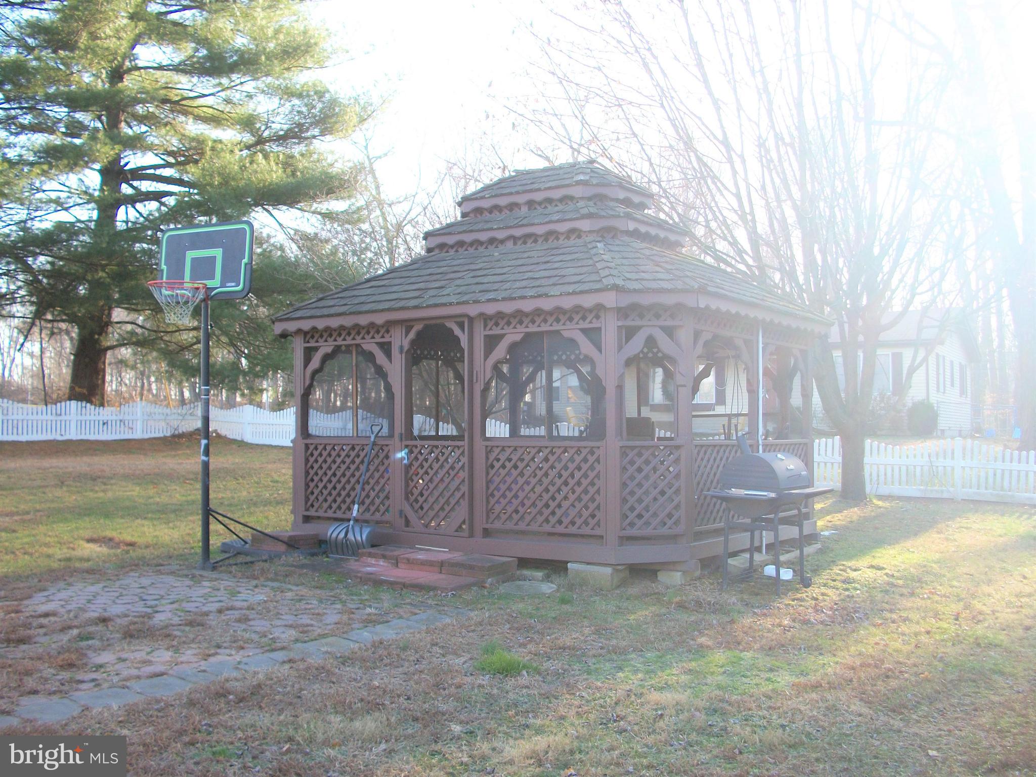 1047 Old Philadelphia Road Aberdeen, MD 21001 - Photo 15 of 19 Gazebo