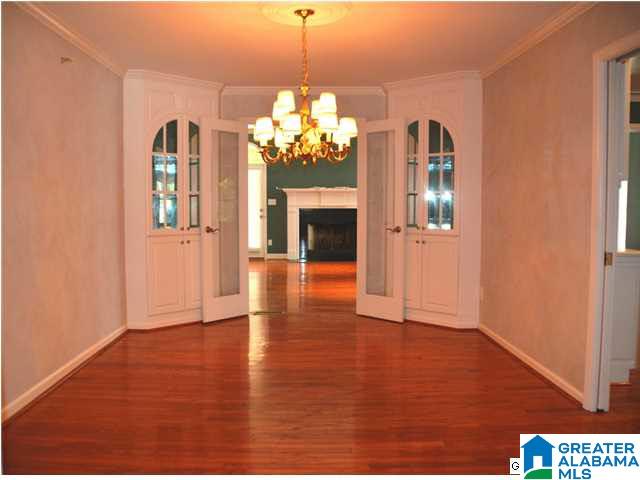 721 Wellington Road South Birmingham, AL 35209 - Photo 9 of 22