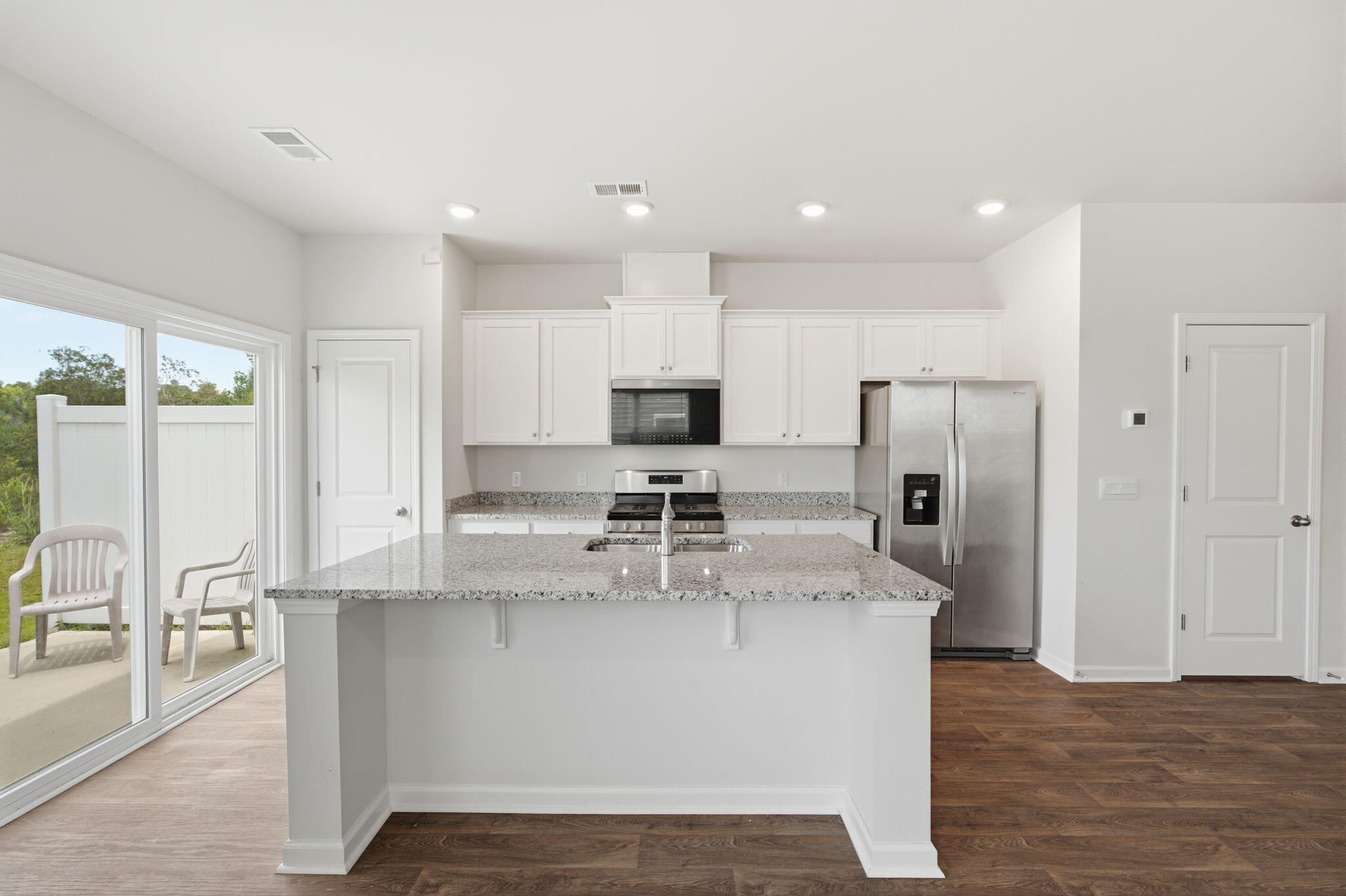 125 Yarrow Way Moncks Corner, SC 29461 - Photo 9 of 42 Kitchen