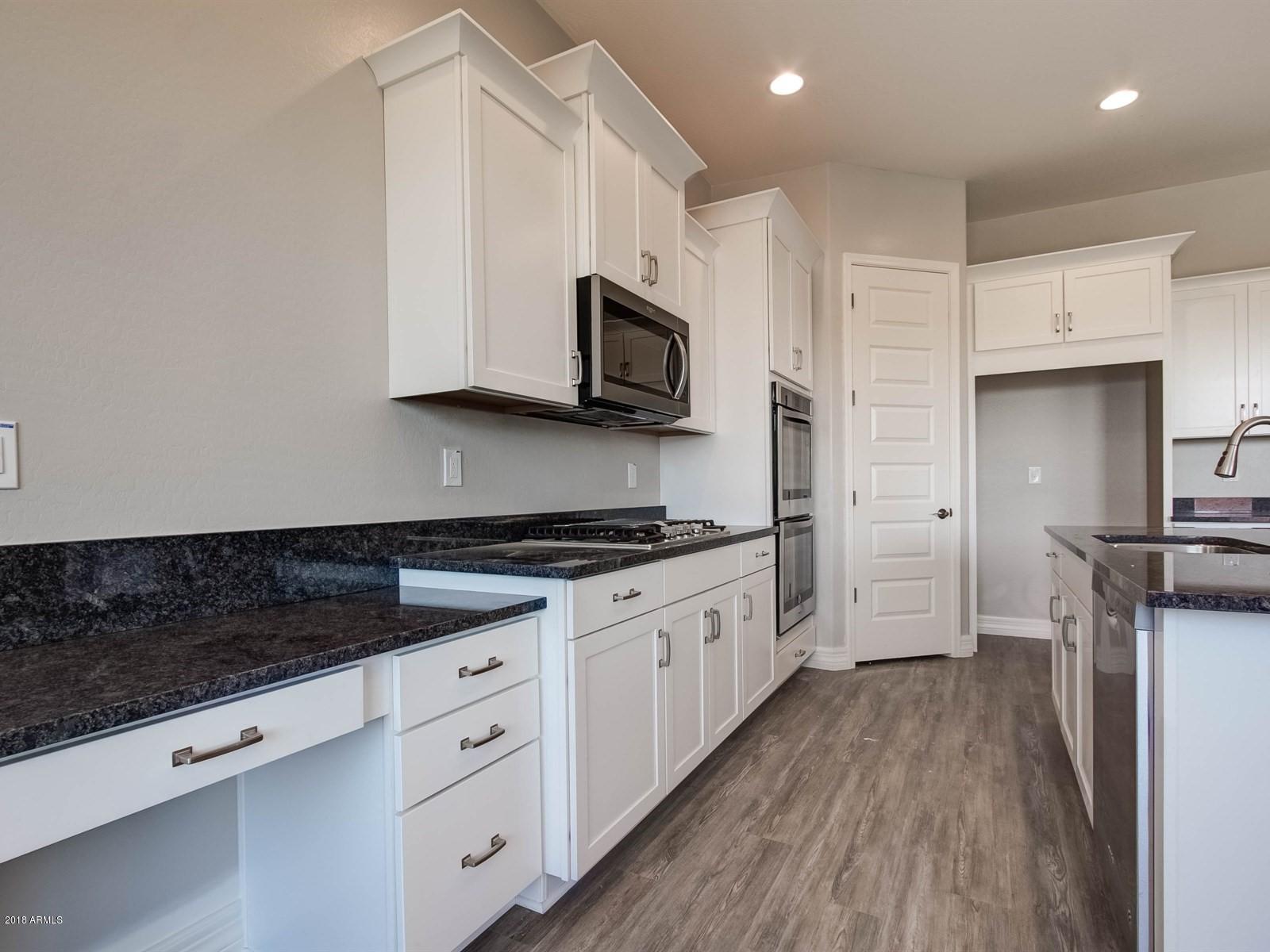 41725 West Cribbage Road Maricopa, AZ 85138 - Photo 8 of 15 008_Kitchen Details