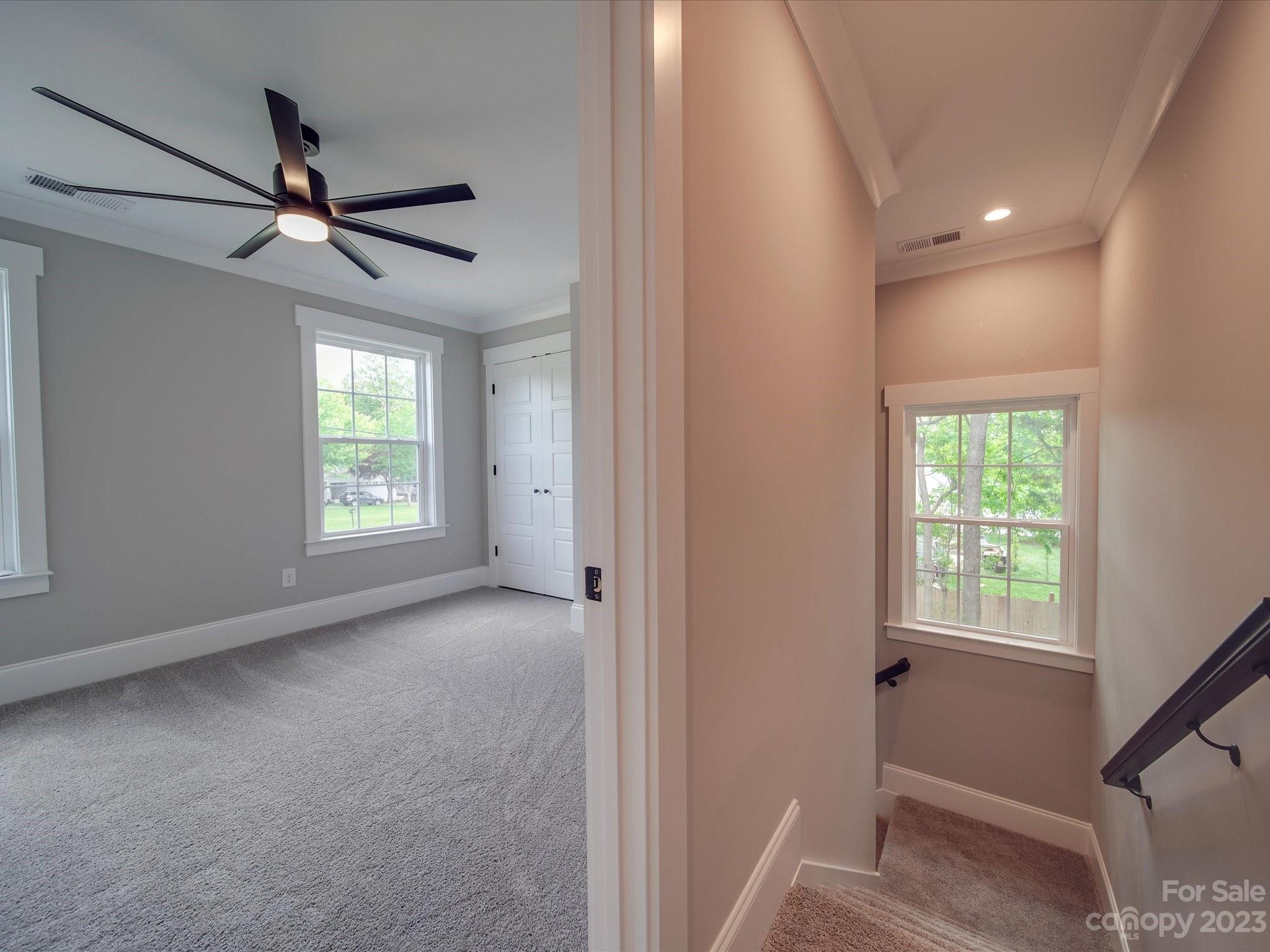 8911 Reedy Creek Road Charlotte, NC 28215 - Photo 15 of 36 Gallery Image 15