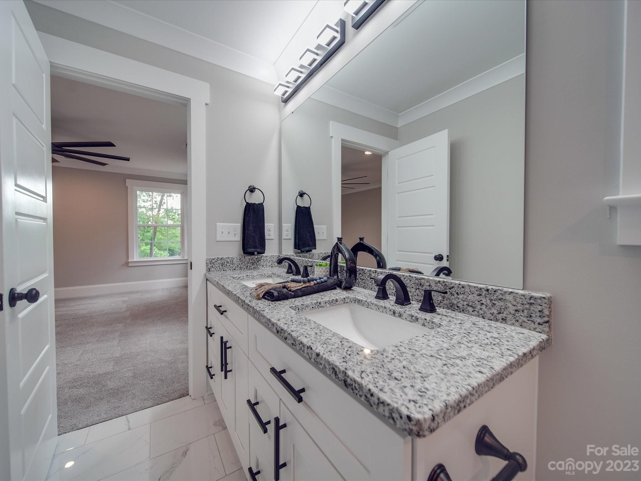 8911 Reedy Creek Road Charlotte, NC 28215 - Photo 20 of 36 Gallery Image 20