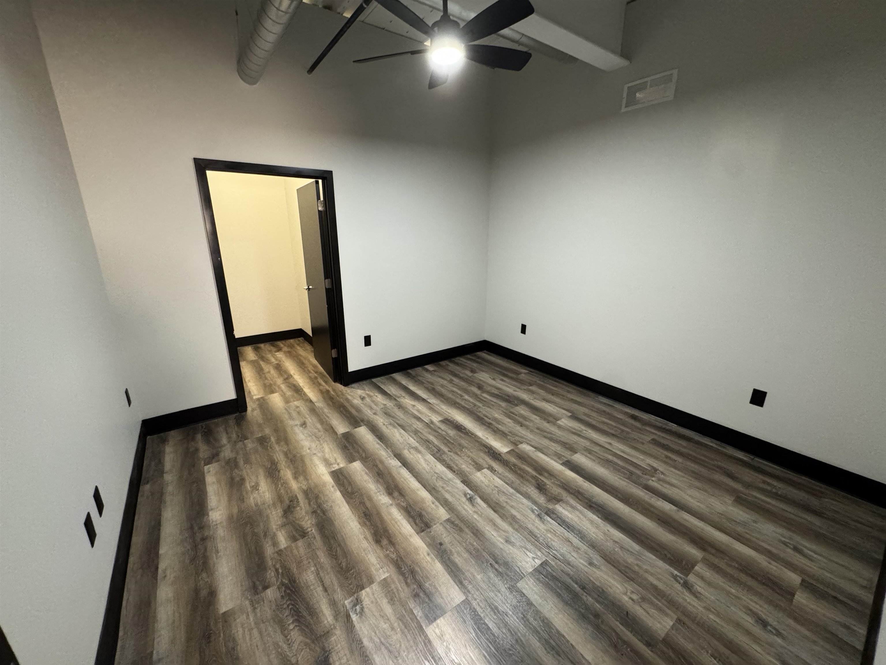 200 West College Avenue, Unit 205 Appleton, WI 54911 - Photo 11 of 18