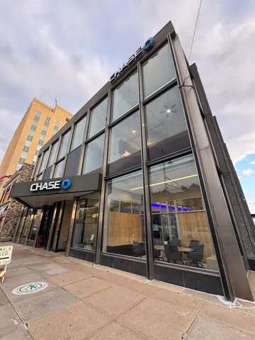 $2,495 | 200 West College Avenue, Unit 205, Appleton, WI 54911