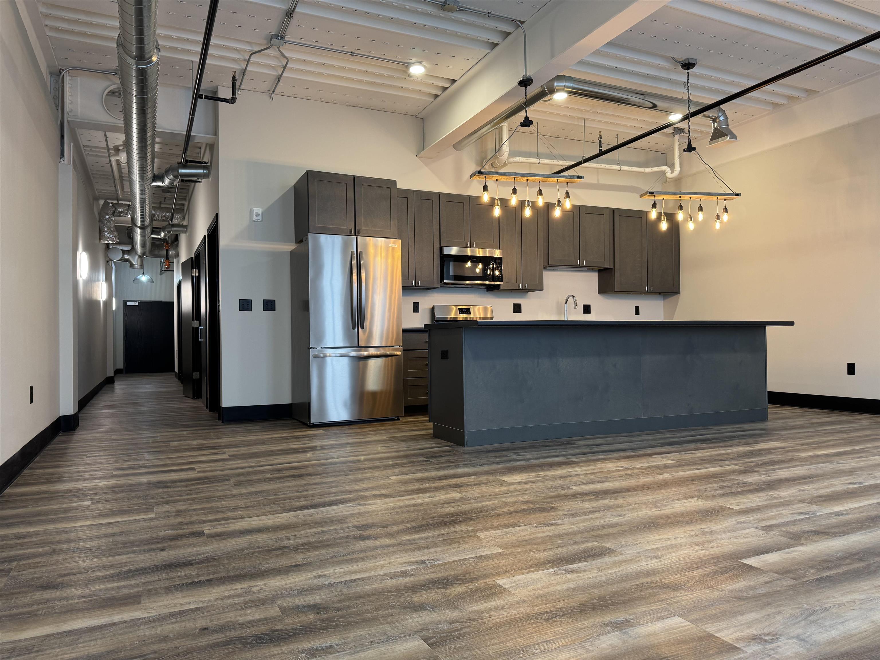 200 West College Avenue, Unit 205 Appleton, WI 54911 - Photo 4 of 18