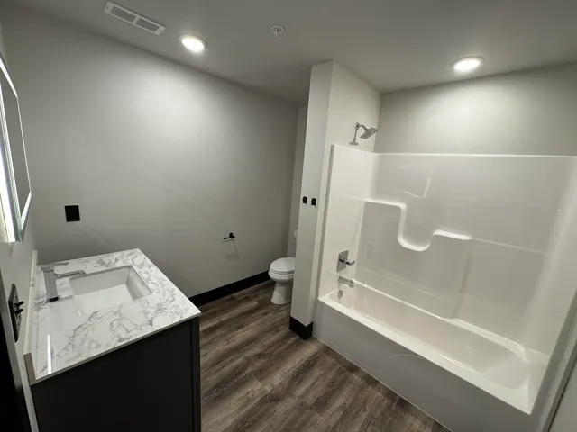 $2,495 | 200 West College Avenue, Unit 205, Appleton, WI 54911