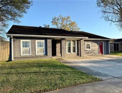 $235,000 | 3701 Dulaney Drive, Harvey, LA 70058
