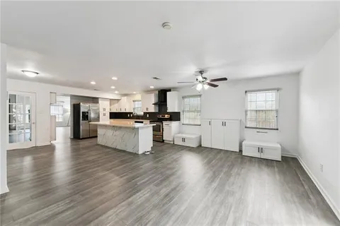 $225,000 | 3701 Dulaney Drive, Harvey, LA 70058