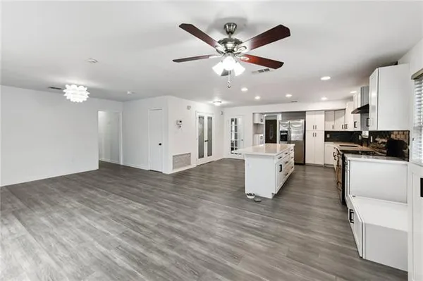 $235,000 | 3701 Dulaney Drive, Harvey, LA 70058