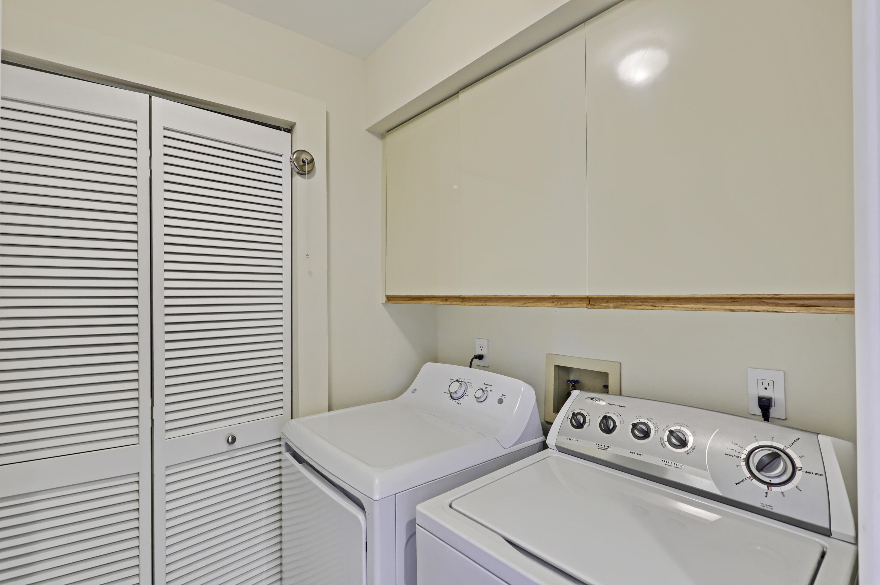 1403 Captains Way Jupiter, FL 33477 - Photo 20 of 40 32_32__20a1917-hdr(7)_cc