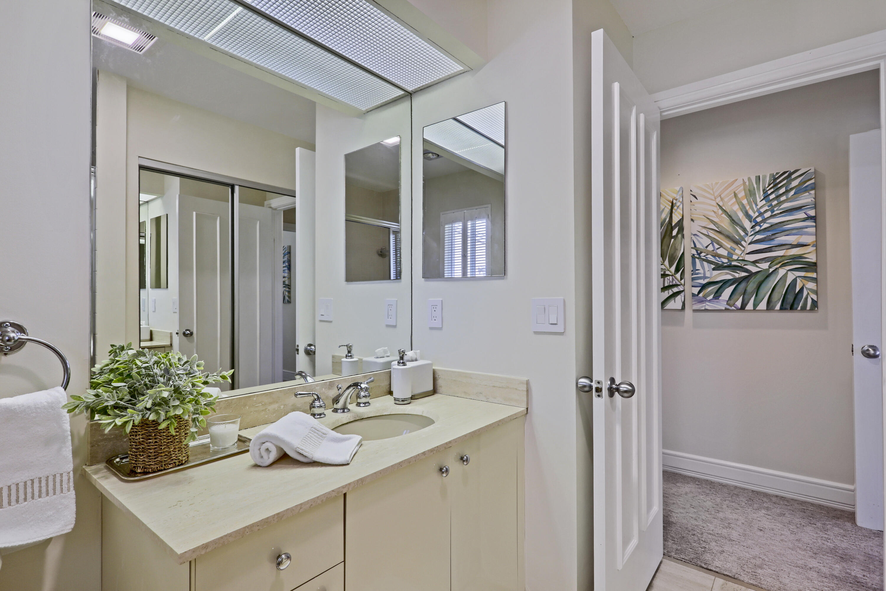 1403 Captains Way Jupiter, FL 33477 - Photo 28 of 40 35_35__20a1602-hdr(7)_cc