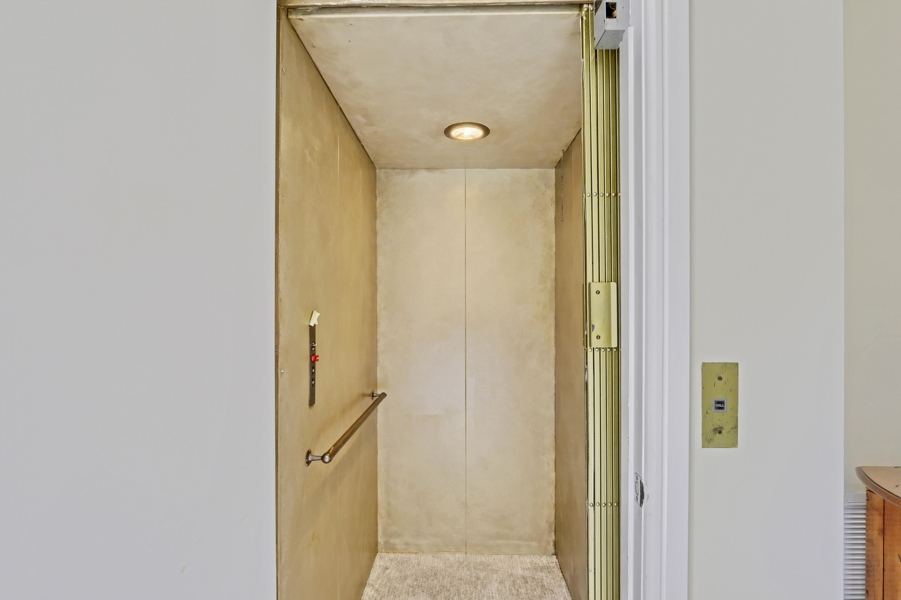 1403 Captains Way Jupiter, FL 33477 - Photo 6 of 40 09_09__20a1462-hdr(7)_cc