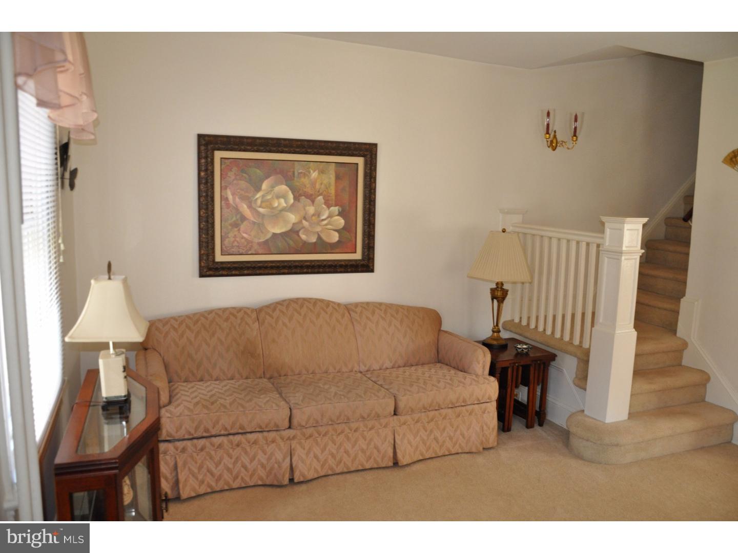 27 Gordon Road Glenside, PA 19038 - Photo 4 of 25 Gallery Image 4