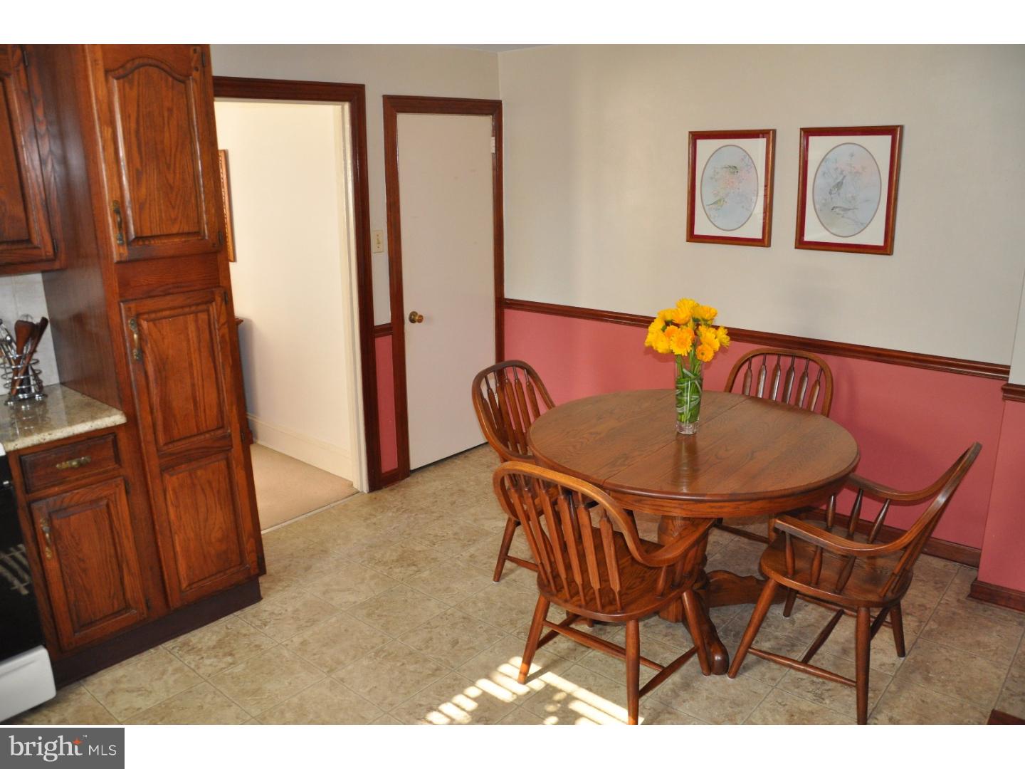 27 Gordon Road Glenside, PA 19038 - Photo 7 of 25 Gallery Image 7