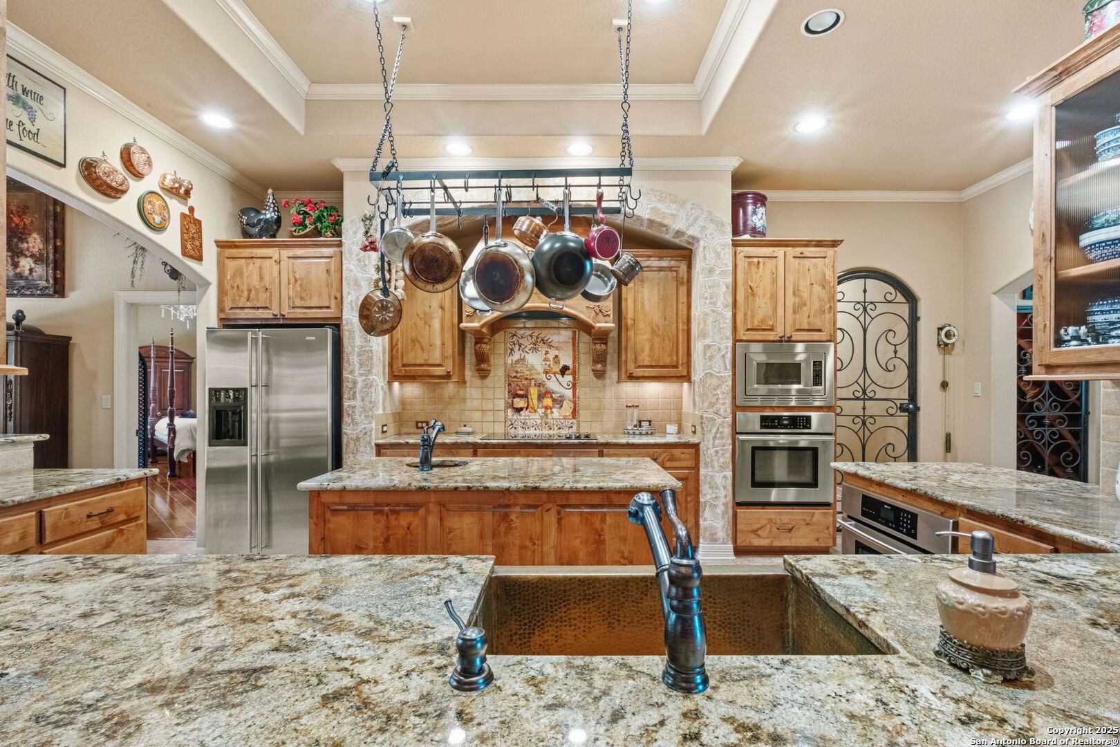 325 Whitestone Drive Spring Branch, TX 78070 - Photo 30 of 50 a living room filled with furniture