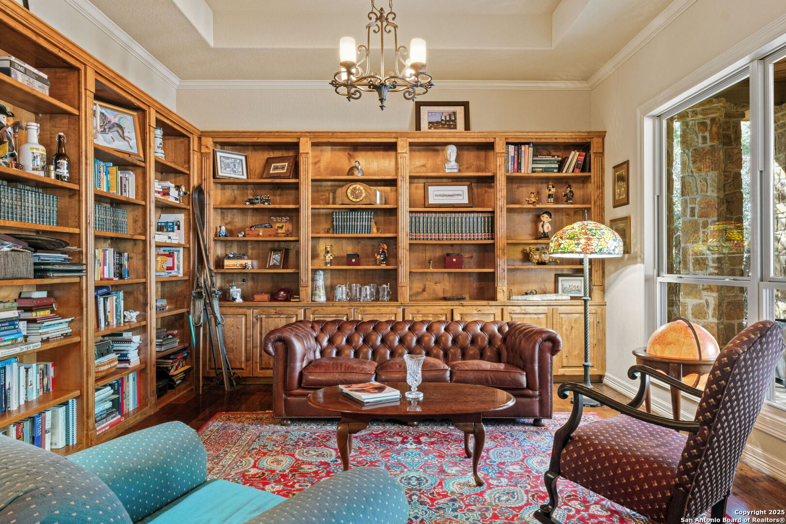 325 Whitestone Drive Spring Branch, TX 78070 - Photo 35 of 50 a view of a livingroom with furniture and a book shelf
