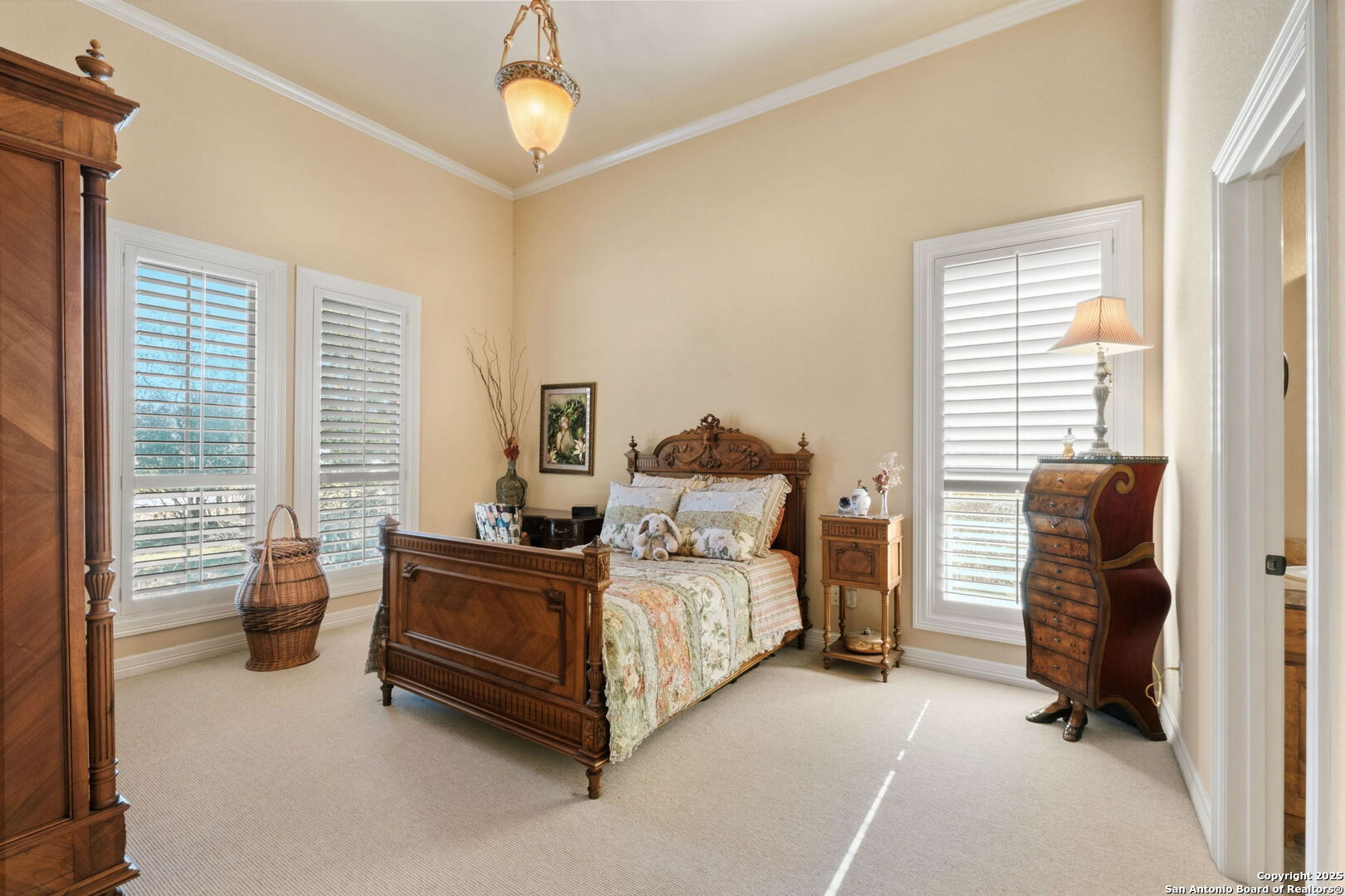 325 Whitestone Drive Spring Branch, TX 78070 - Photo 8 of 50 a bed room with a bed and a chair