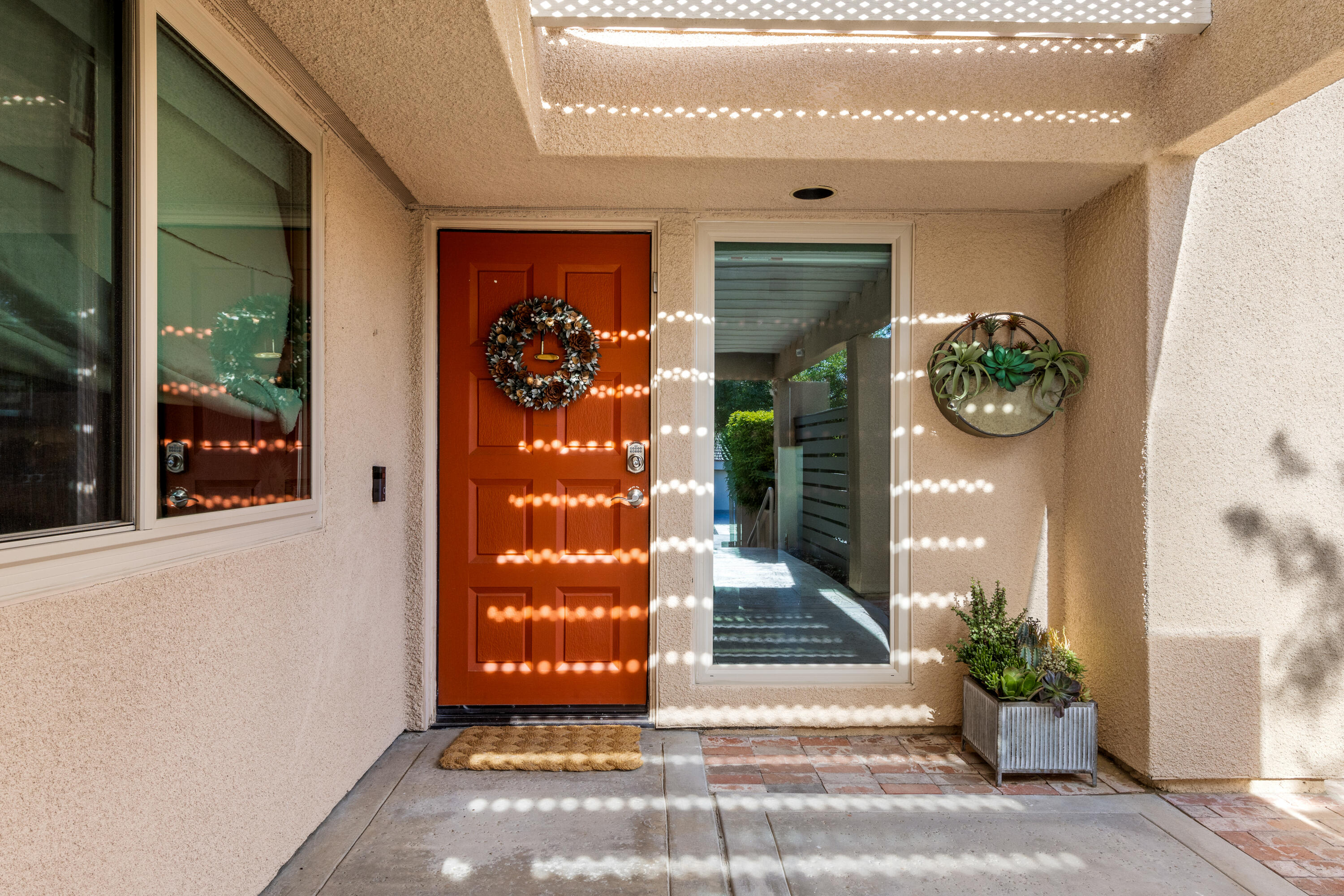 35 Mission Court Rancho Mirage, CA 92270 - Photo 3 of 45 1N4A6750