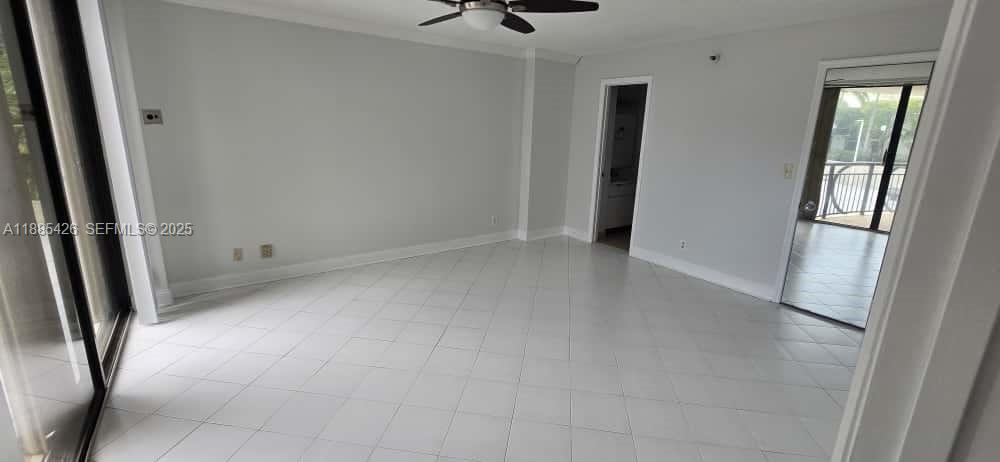 2843 South Bayshore Drive, Unit 3A Miami, FL 33133 - Photo 26 of 43 an empty room with windows