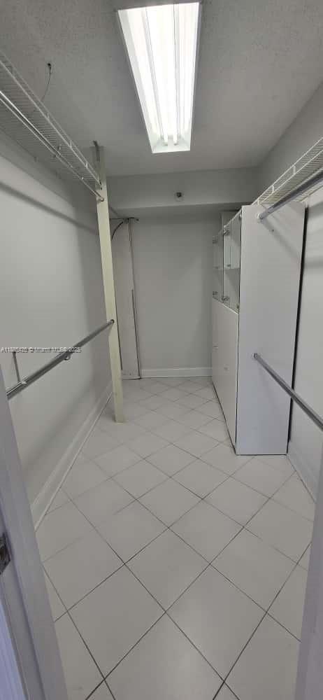 2843 South Bayshore Drive, Unit 3A Miami, FL 33133 - Photo 29 of 43 a view of empty room