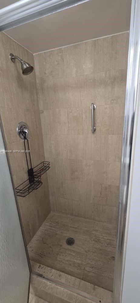 2843 South Bayshore Drive, Unit 3A Miami, FL 33133 - Photo 34 of 43 a bathroom with a shower