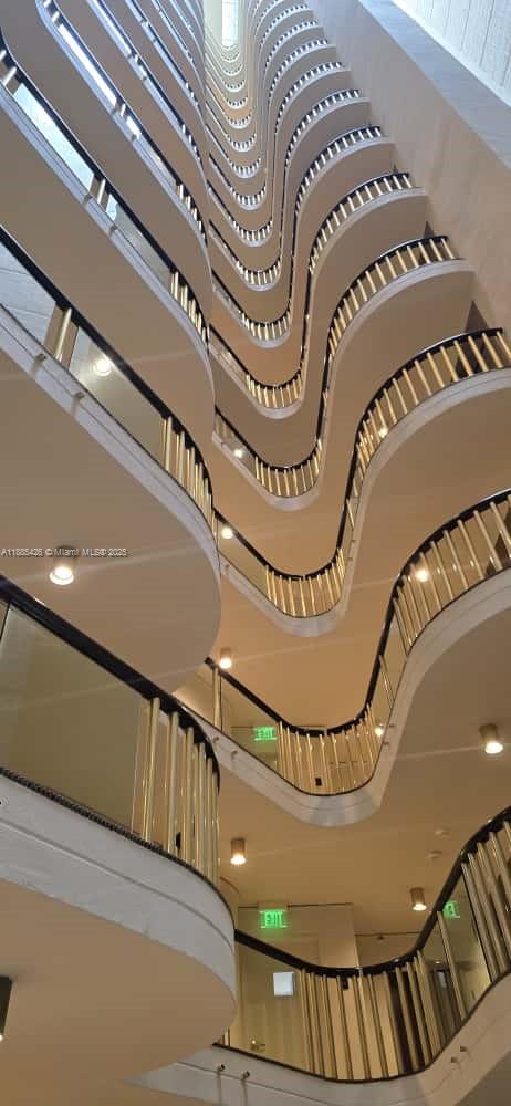2843 South Bayshore Drive, Unit 3A Miami, FL 33133 - Photo 39 of 43 a view of entryway