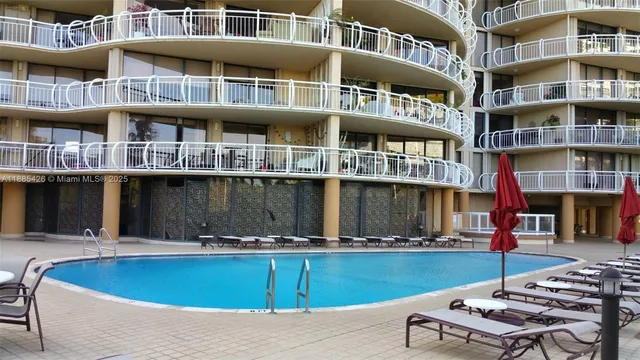 $5,950 | 2843 South Bayshore Drive, Unit 3A, Miami, FL 33133
