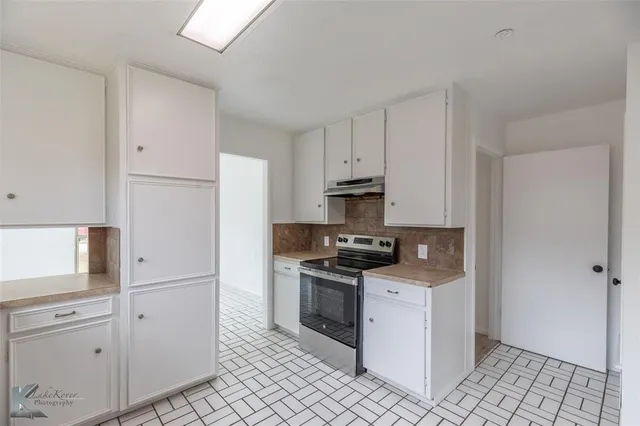 $395,000 | 2138 Brookhollow Drive, Abilene, TX 79605