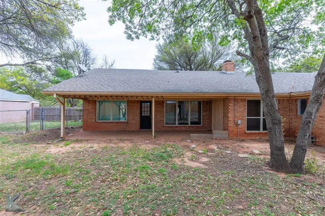 $395,000 | 2138 Brookhollow Drive, Abilene, TX 79605