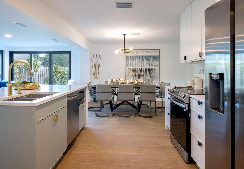 517 Rye Lane Delray Beach, FL 33444 - Photo 8 of 36 Open Kitchen