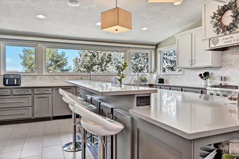 $1,495,000 | 709 East Braemere Road, Boise, ID 83702