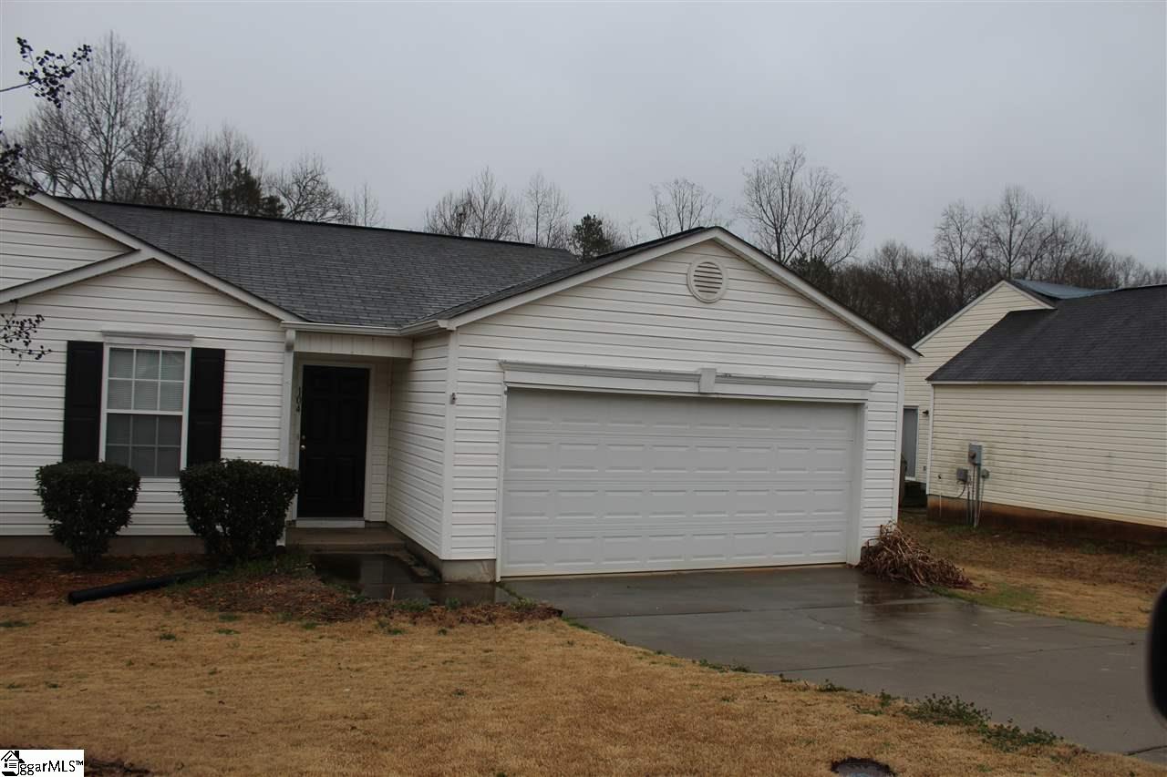 104 Reedy River Way Greenville, SC 29605 - Photo 2 of 19 Gallery Image 2
