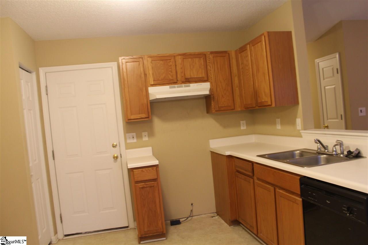 104 Reedy River Way Greenville, SC 29605 - Photo 16 of 19 Gallery Image 16