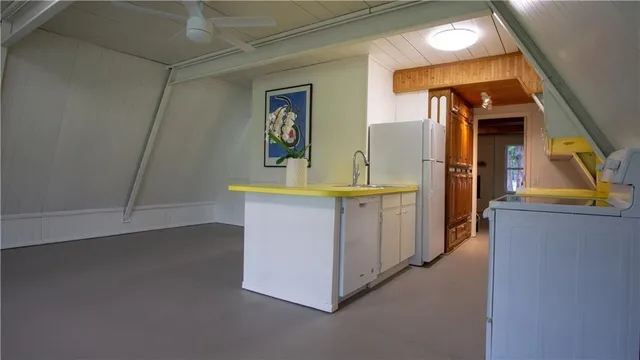 $1,785 | 107 Cayuga Trail, Lake Kiowa, TX 76240