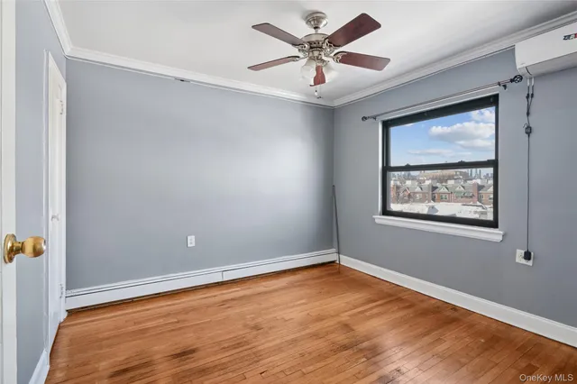 $1,198,000 | 30-18 Hobart Street | Woodside