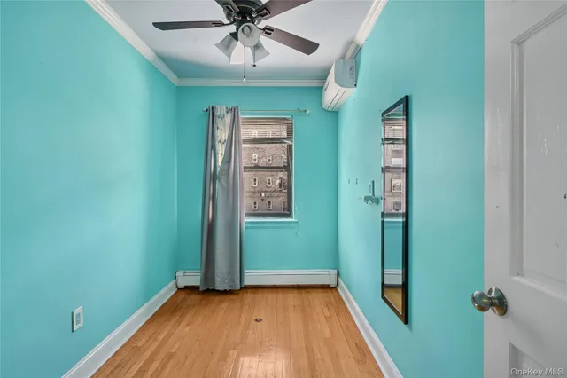 $1,198,000 | 30-18 Hobart Street | Woodside