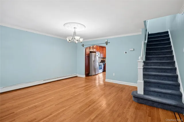 $1,198,000 | 30-18 Hobart Street | Woodside