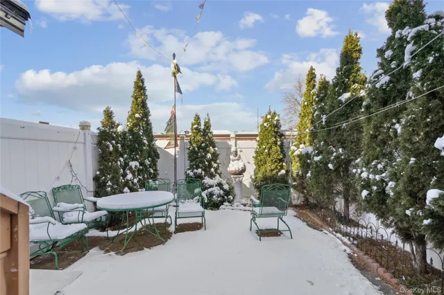 $1,198,000 | 30-18 Hobart Street | Woodside