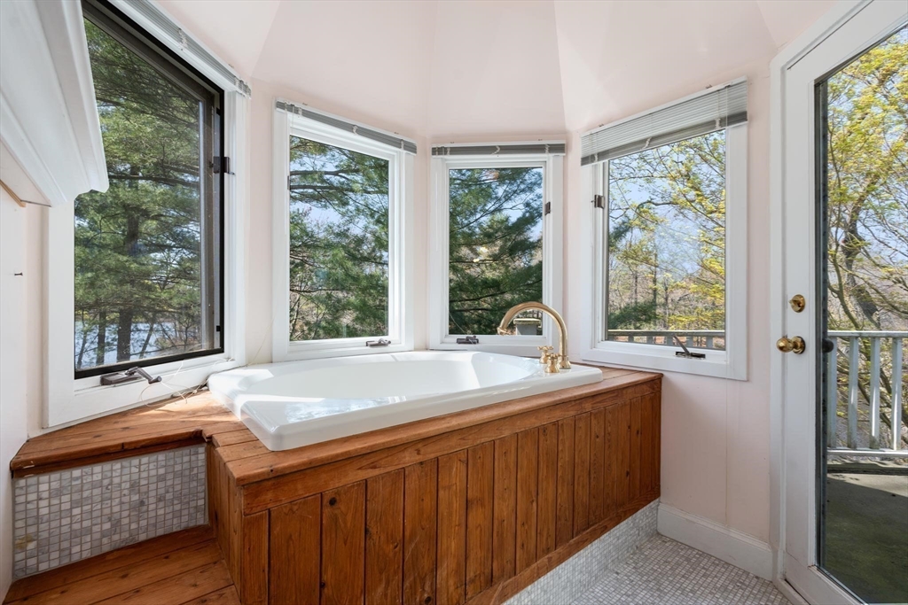 85 Kingswood Road Newton, MA 02466 - Photo 19 of 32