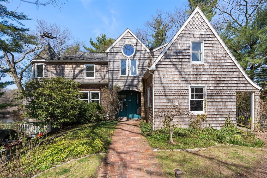 85 Kingswood Road Newton, MA 02466 - Photo 2 of 32
