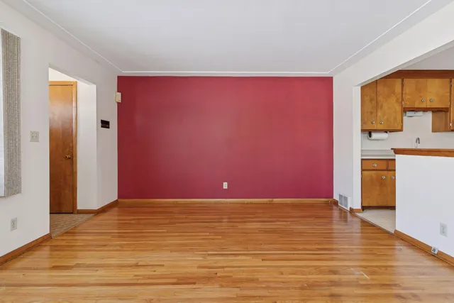 $379,000 | 1214 43 1/2 Avenue Northeast, Columbia Heights, MN 55421