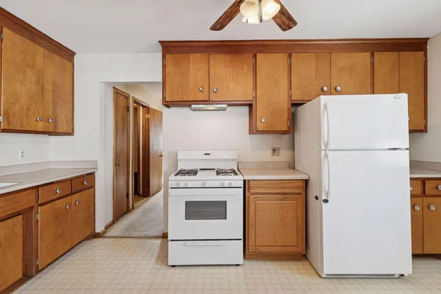 $379,000 | 1214 43 1/2 Avenue Northeast, Columbia Heights, MN 55421