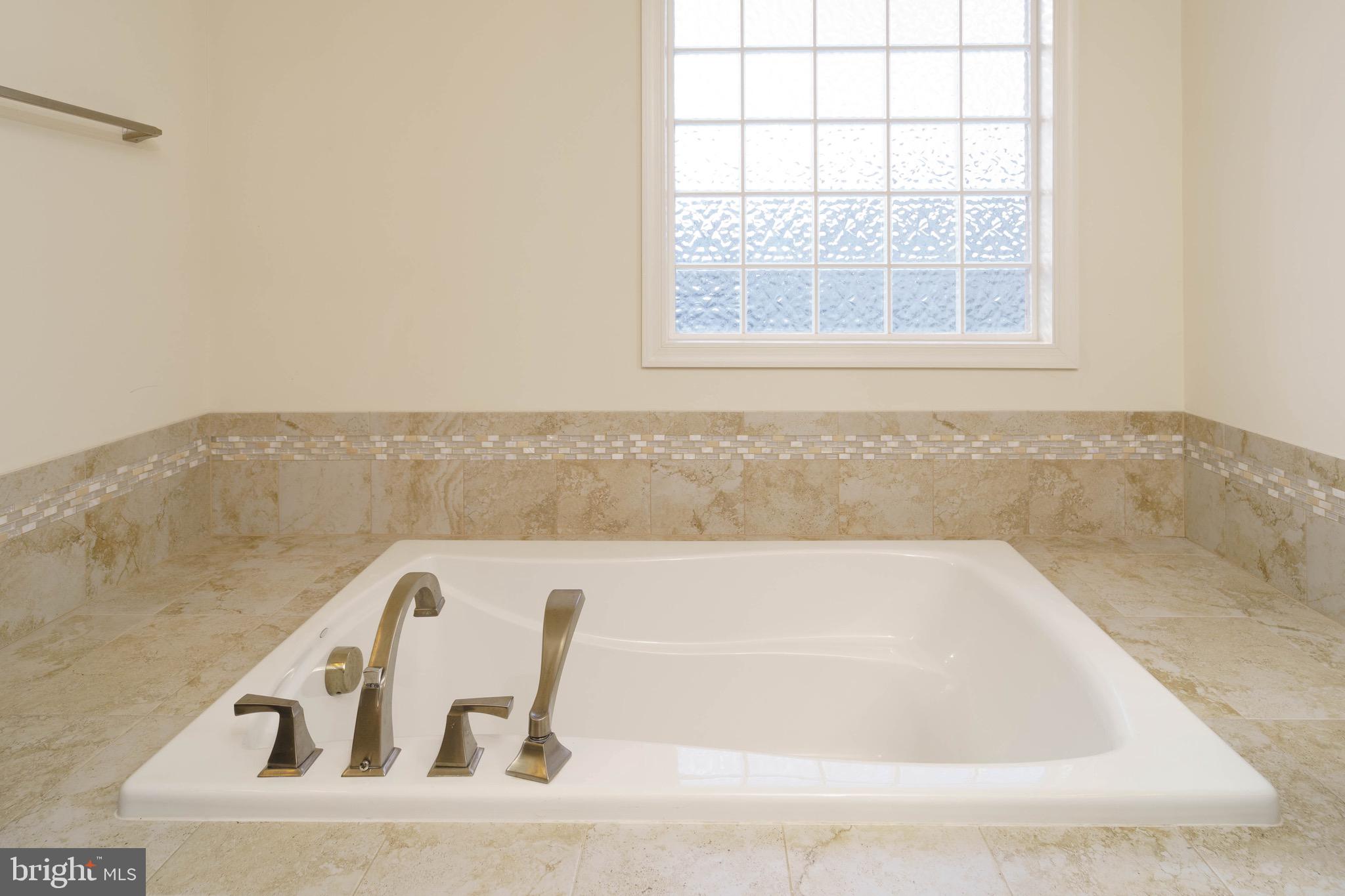 23493 Epperson Square Ashburn, VA 20148 - Photo 19 of 33