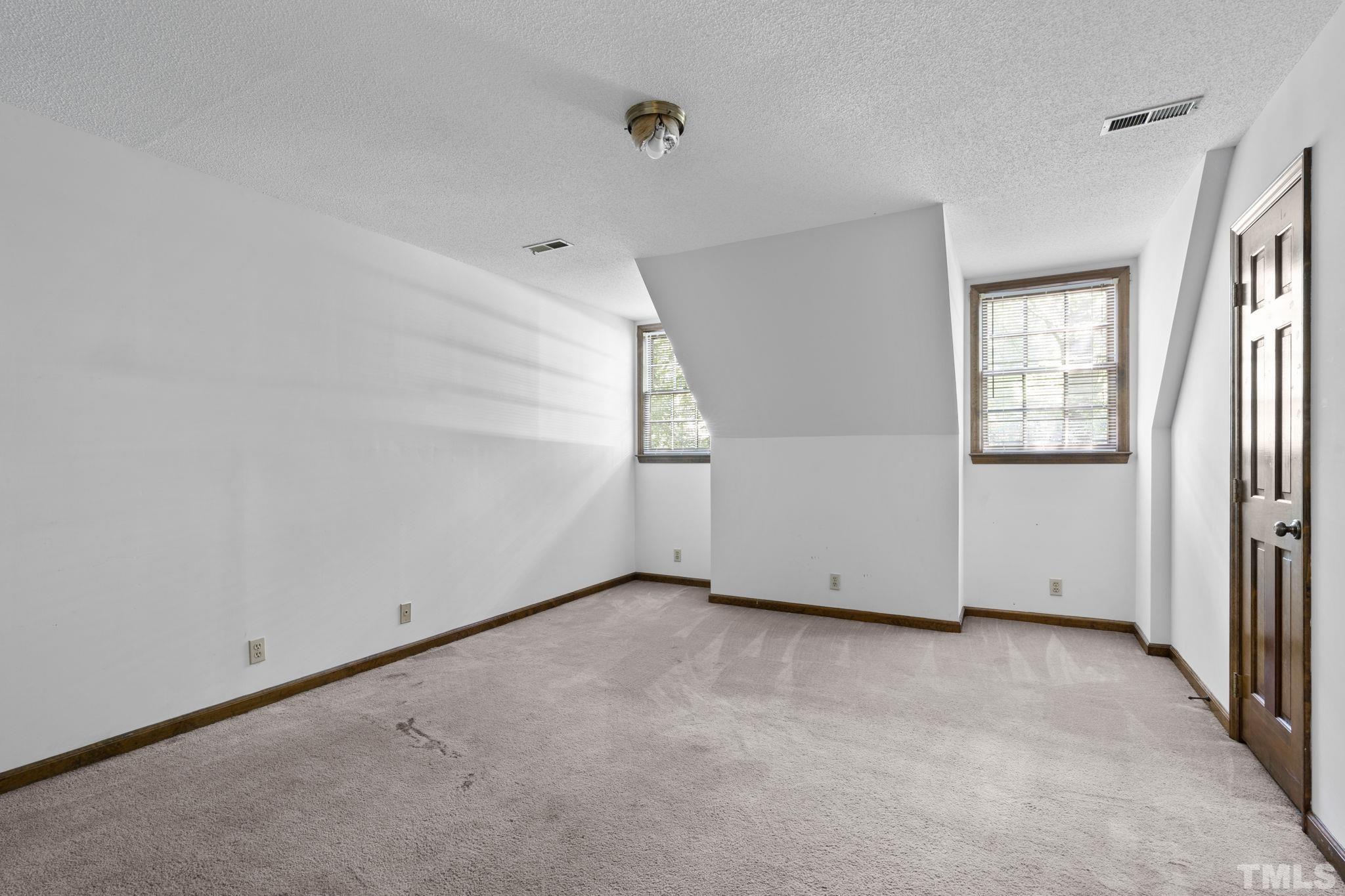 1043 Shadywood Lane Raleigh, NC 27603 - Photo 27 of 46