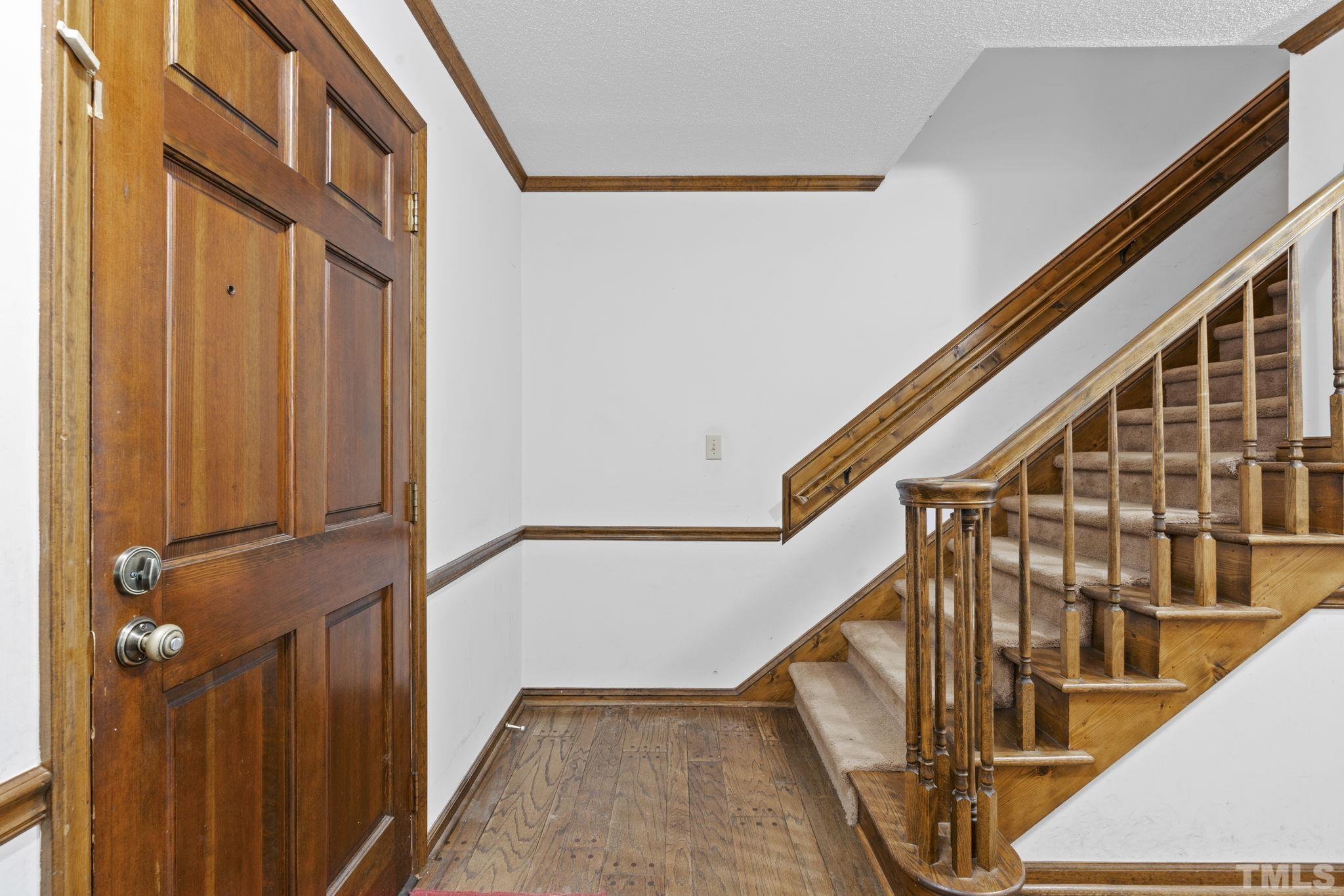 1043 Shadywood Lane Raleigh, NC 27603 - Photo 5 of 46