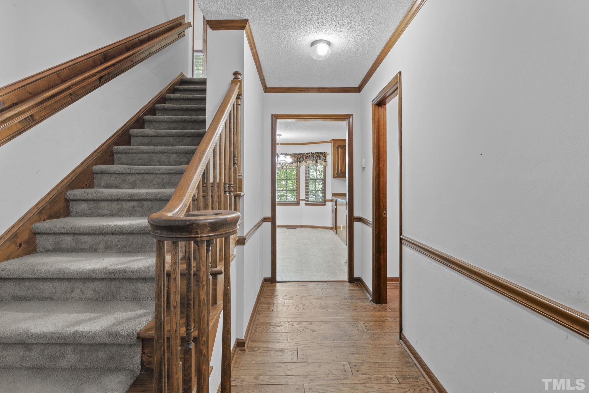 1043 Shadywood Lane Raleigh, NC 27603 - Photo 7 of 46