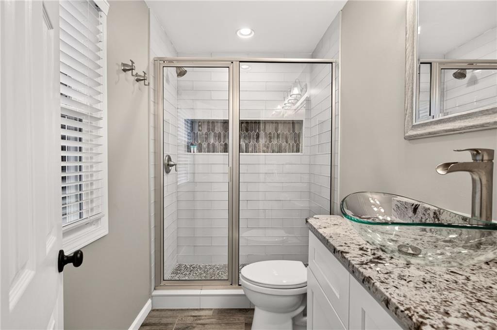 371 Deering Road Northwest Atlanta, GA 30309 - Photo 15 of 27 Gallery Image 15