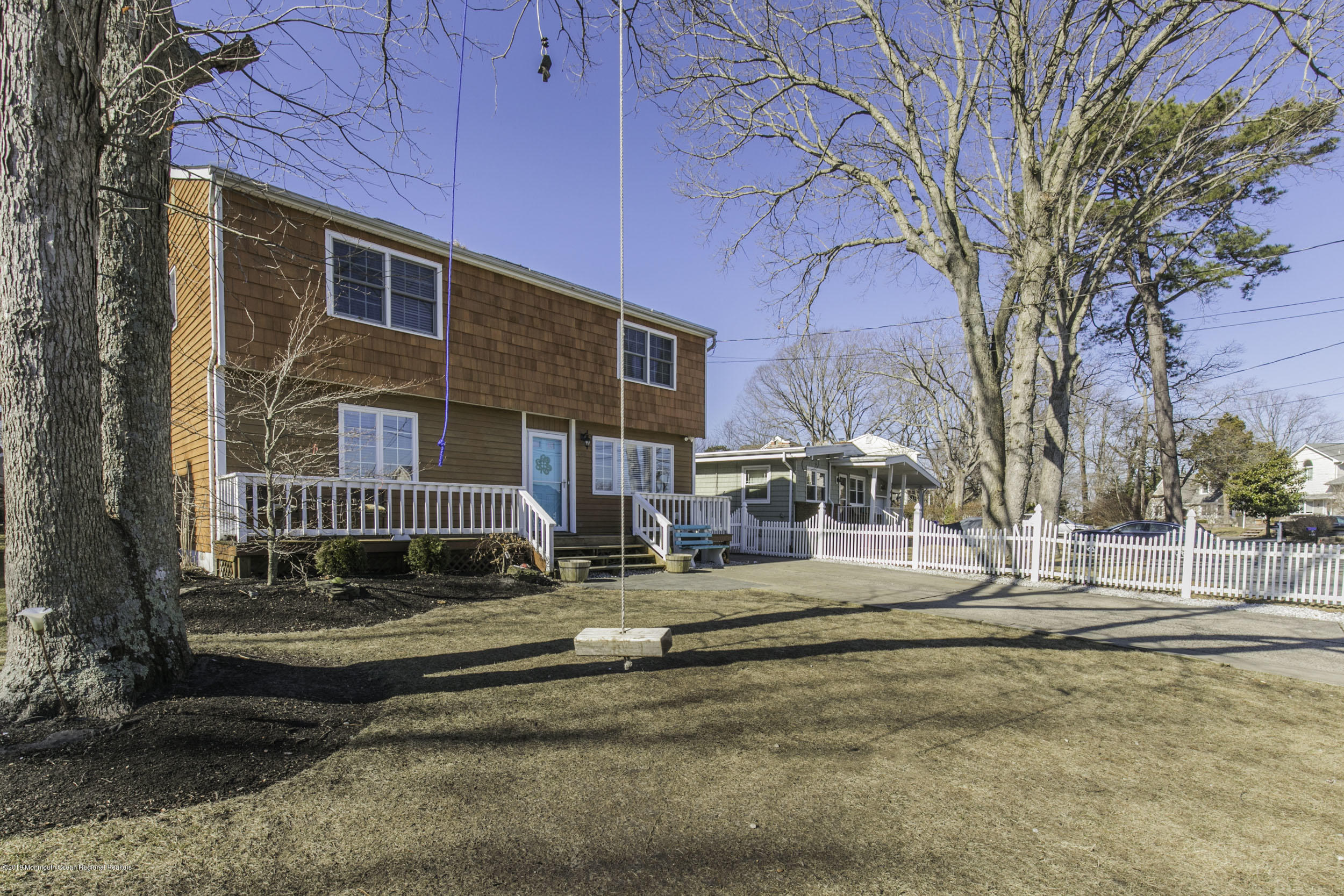 142 Riverside Drive North Brick, NJ 08724 - Photo 3 of 32 Brick_2