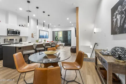 $875,000 | 4220 North 32nd Street, Unit 32, Phoenix, AZ 85016